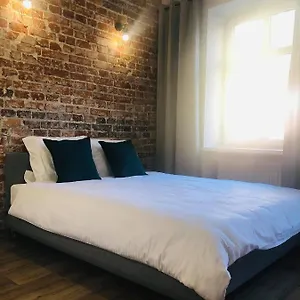 - Ruska Centrum Apartmán