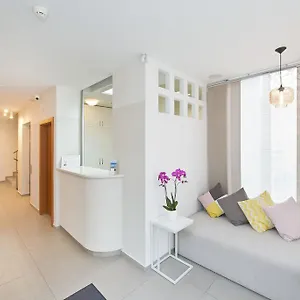 https://villa-21.sopothotels.com