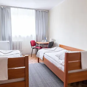  Hostel Trio